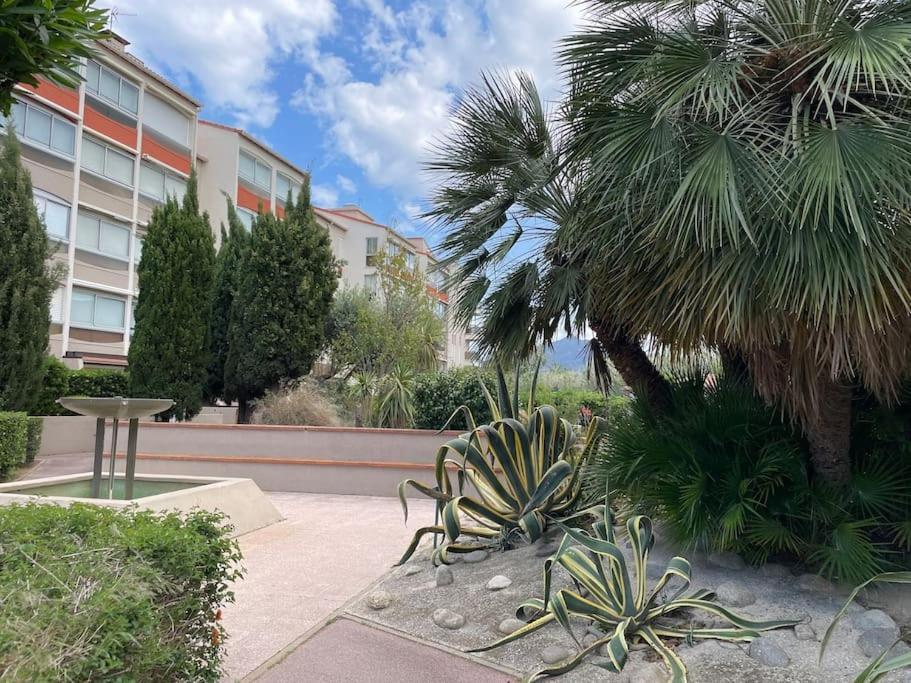 Golfes Clairs - Duplex Climatise - Wifi Apartment Argeles-sur-Mer Luaran gambar